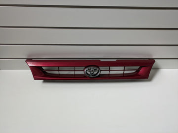 Genuine Front Bumper Grill Toyota Corolla AE101 1992 - 1996 Used