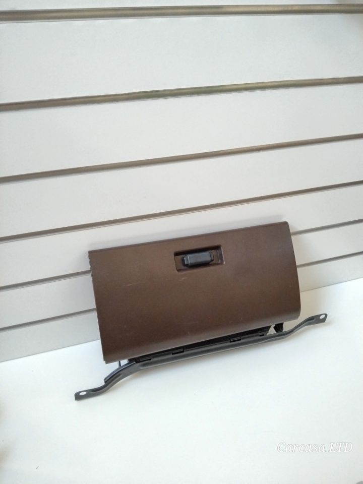 Genuine Glove Box and Bracket Corolla Ke70 Used
