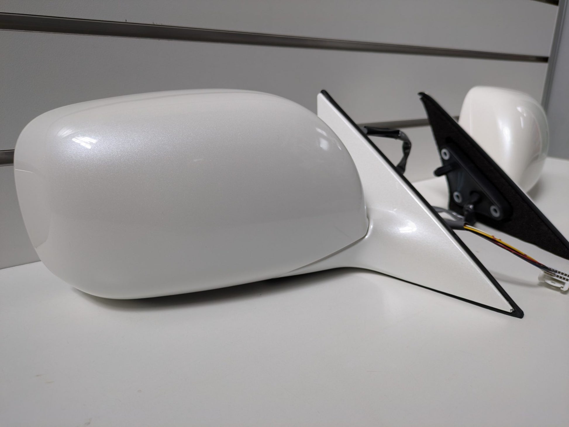 Genuine LH & RH Side Door Mirrors Toyota Crown GRS182 GRS180 2003 - 2008 Used