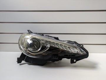 Genuine RH Headlight Toyota Gt-86 ZN6/ZC6 2012 - 2016 Used