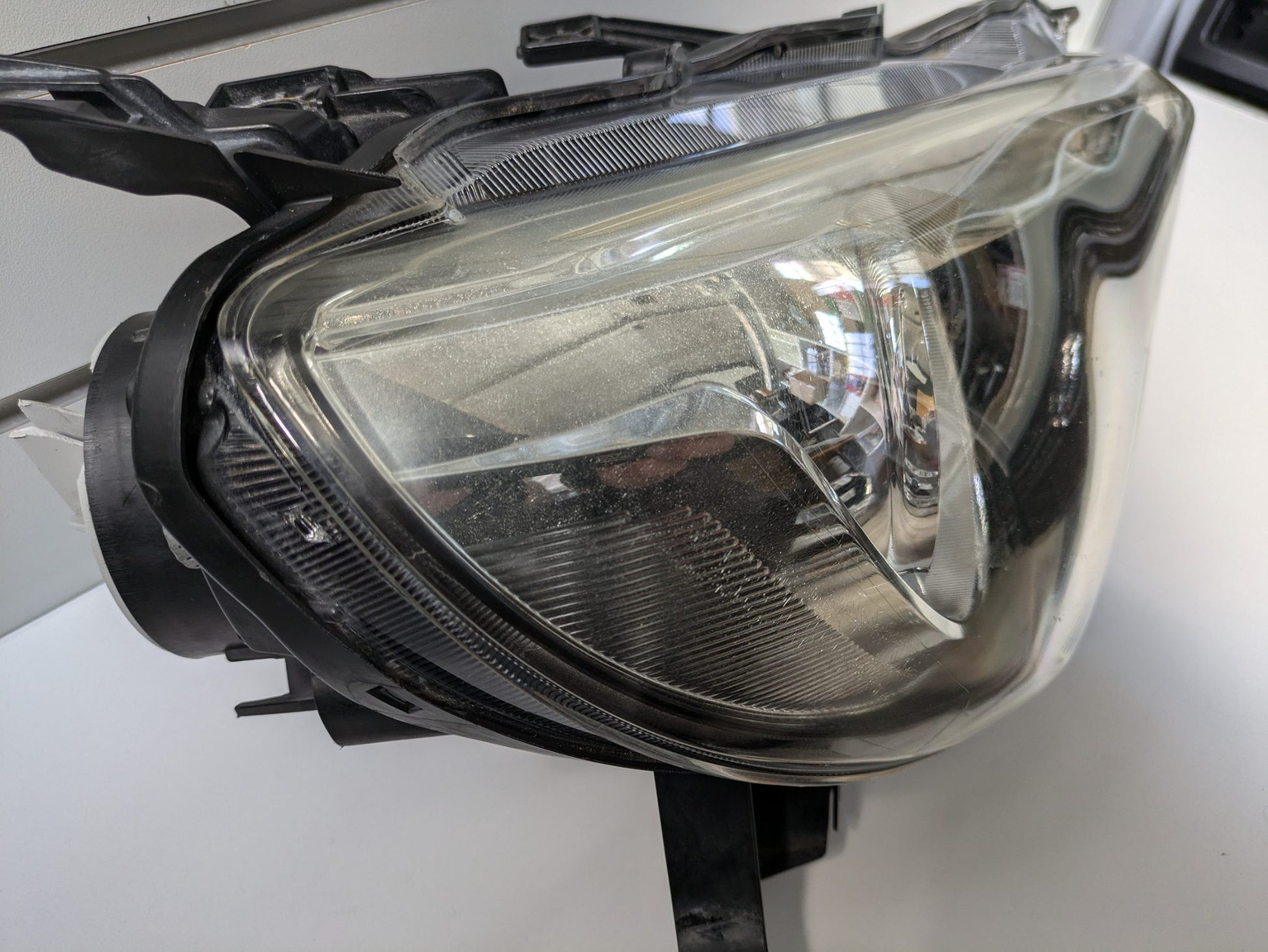 Genuine RH Headlight Toyota Gt-86 ZN6/ZC6 2012 - 2016 Used