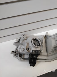 Genuine RH Headlight Toyota Hiace H200 First Facelift 2010 - 2013 Used