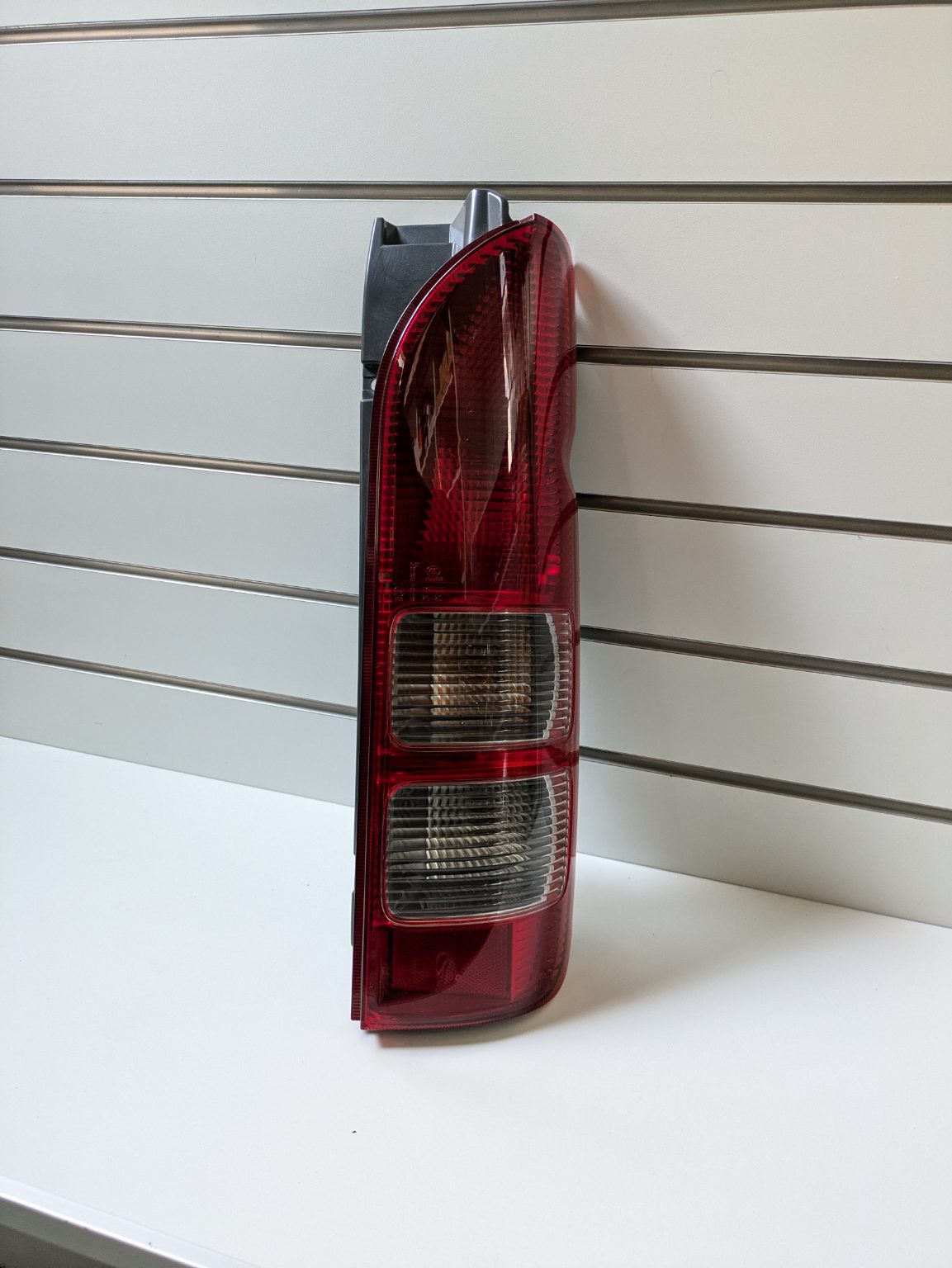 Genuine RH Taillight Toyota Hiace H200 2005 - 2018 Used