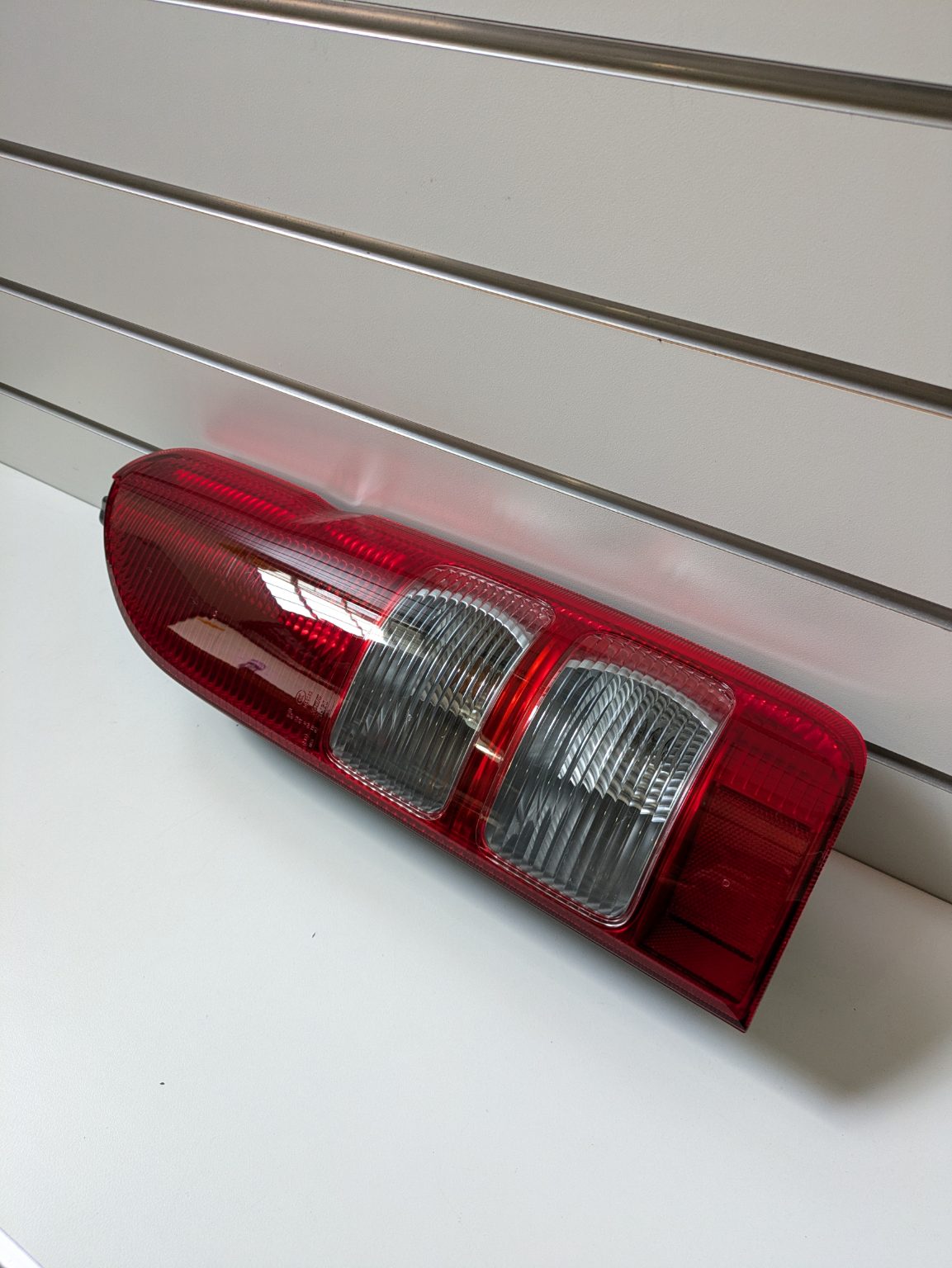 Genuine RH Taillight Toyota Hiace H200 2005 - 2018 Used