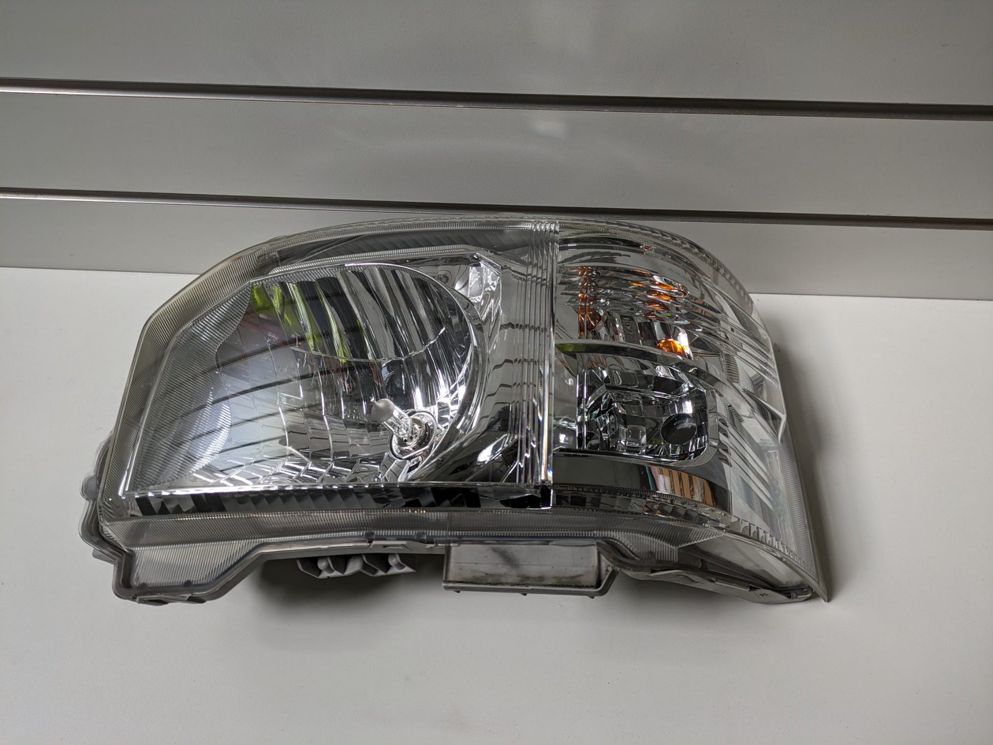 Genuine LH Headlight Toyota Hiace H200 Second Facelift 2013 - 2024 Used
