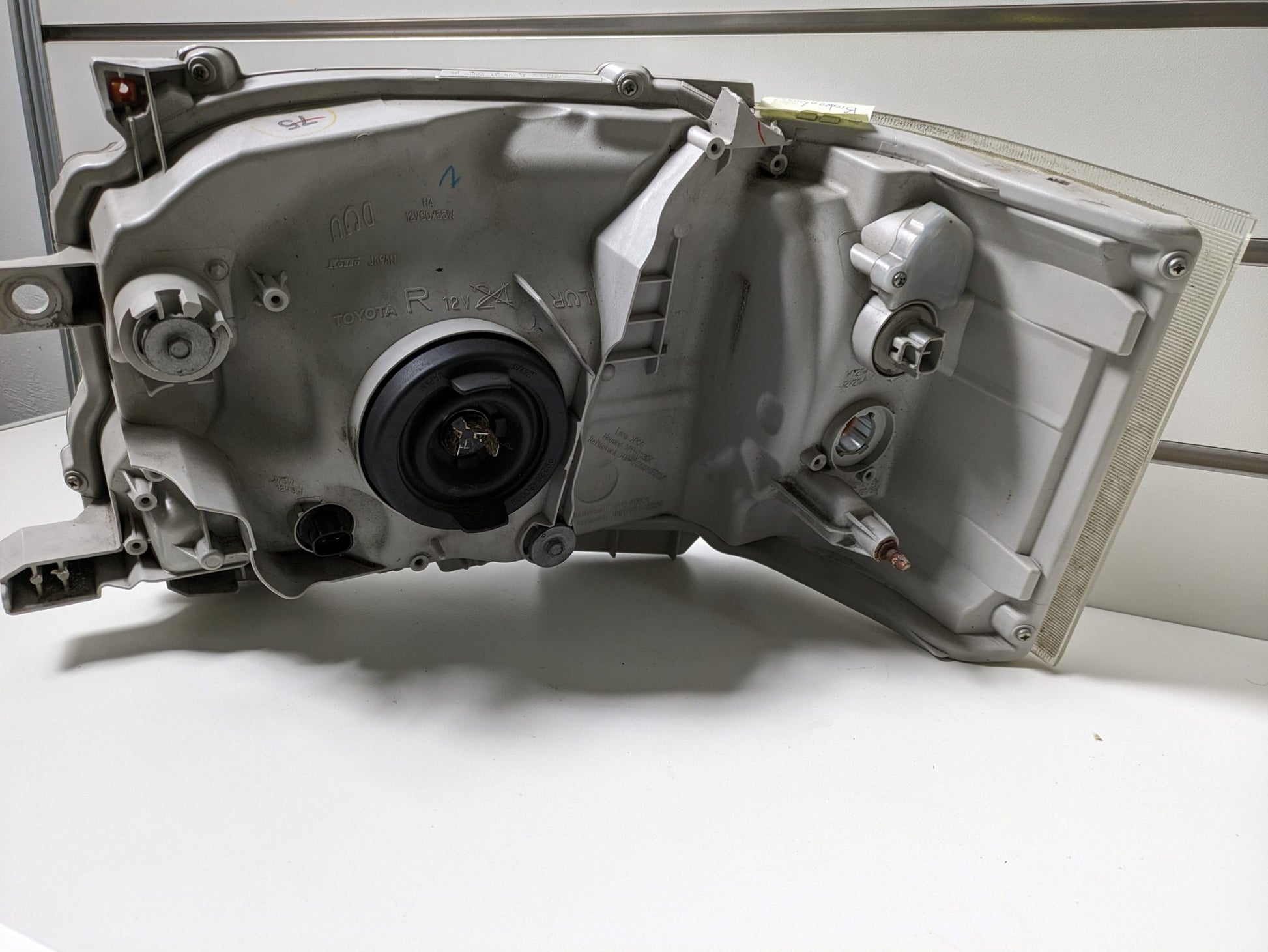 Genuine RH Headlight Toyota Hiace H200 Second Facelift 2013 - 2024 Used