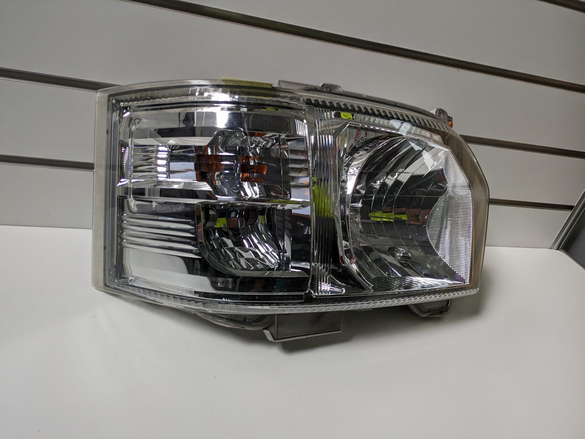 Genuine RH Headlight Toyota Hiace H200 Second Facelift 2013 - 2024 Used