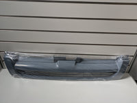Genuine Front Grill Toyota Hiace Narrow body H200 2005 - 2008 Used