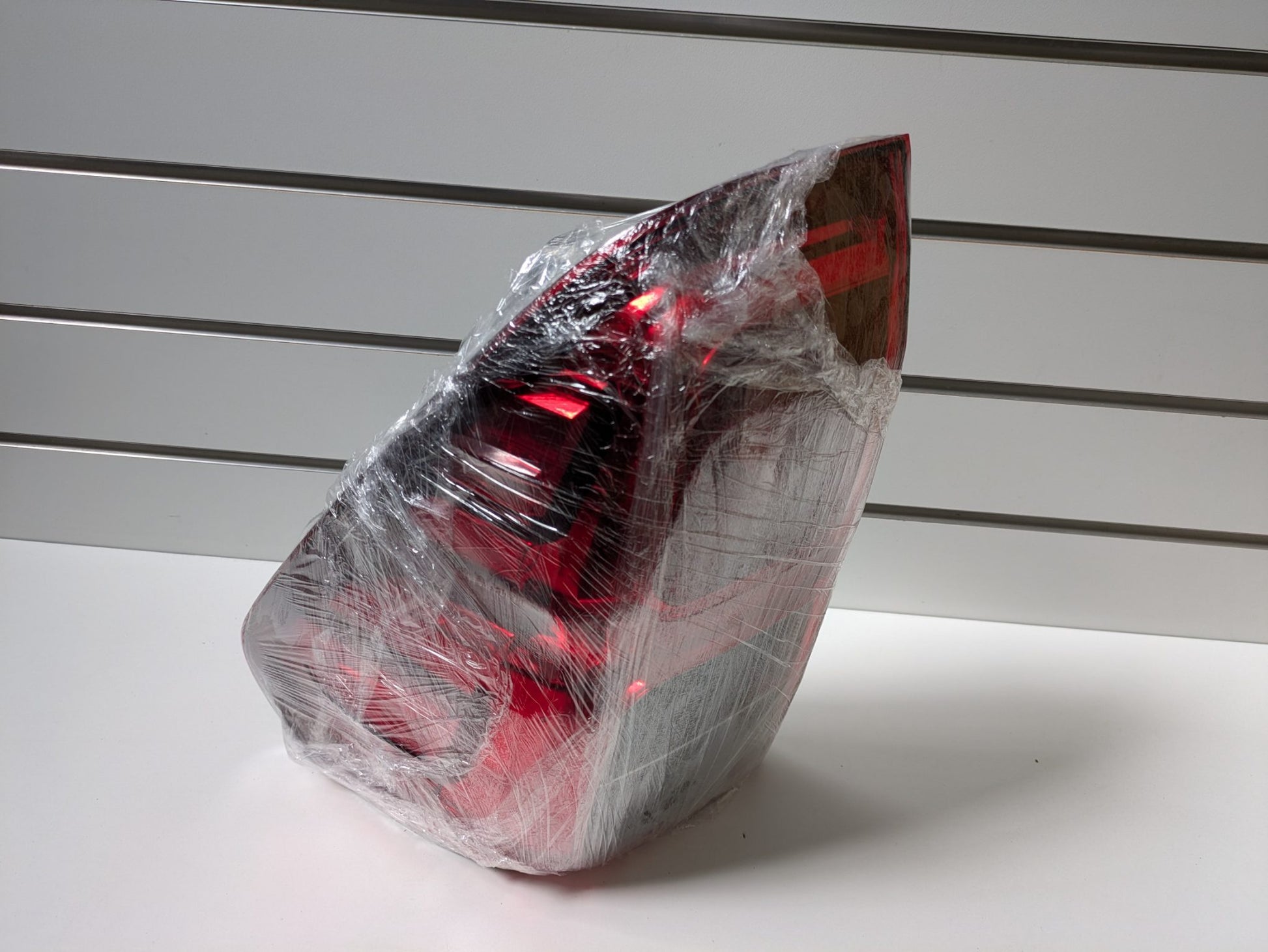 Genuine LH Taillight Toyota Hilux AN110/120/130 2015-2024 Used