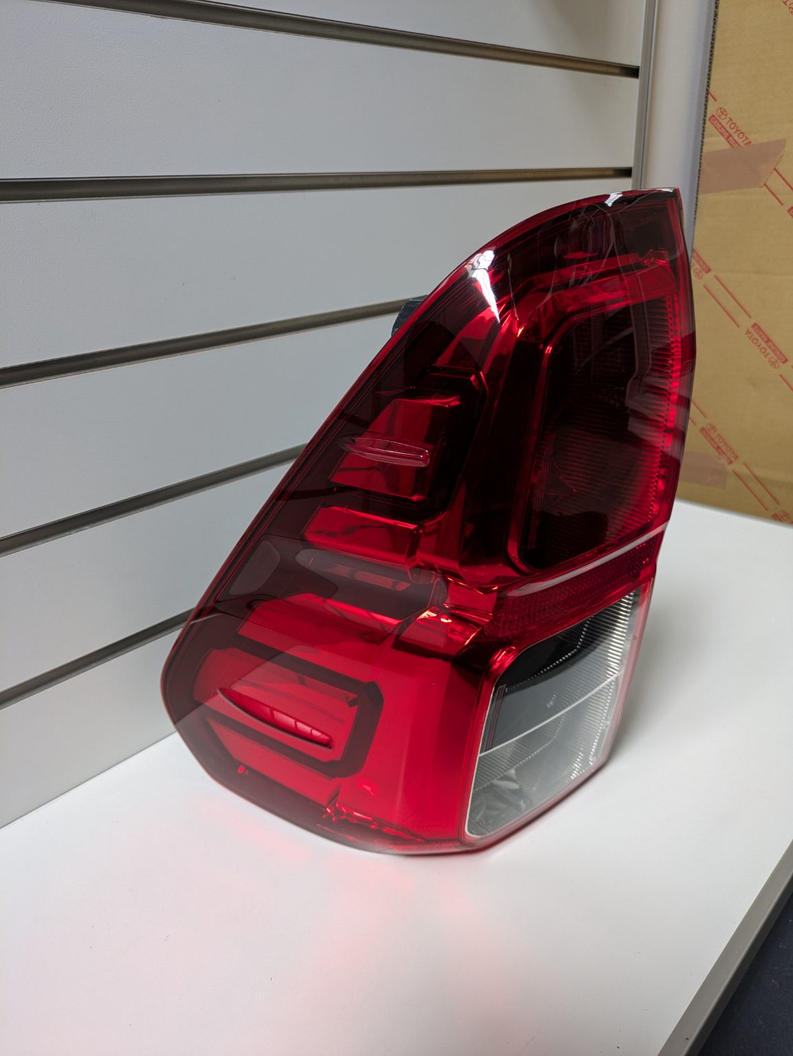 Genuine LH Taillight Toyota Hilux AN110/120/130 2015-2024 Used