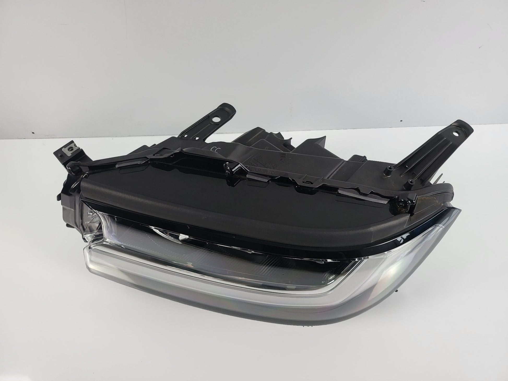Genuine LH Headlight Toyota Land Cruiser 300 Series J300 2022-2024 Used