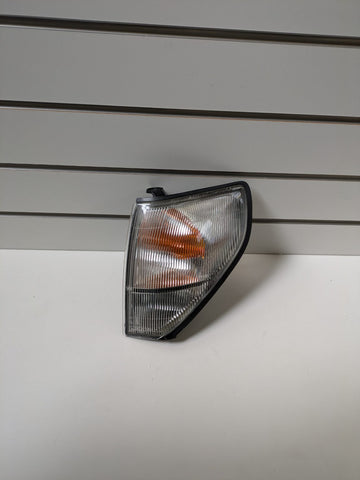 Genuine LH Corner Indicator & Light Toyota Prado 95 Series 1996-1999 Used