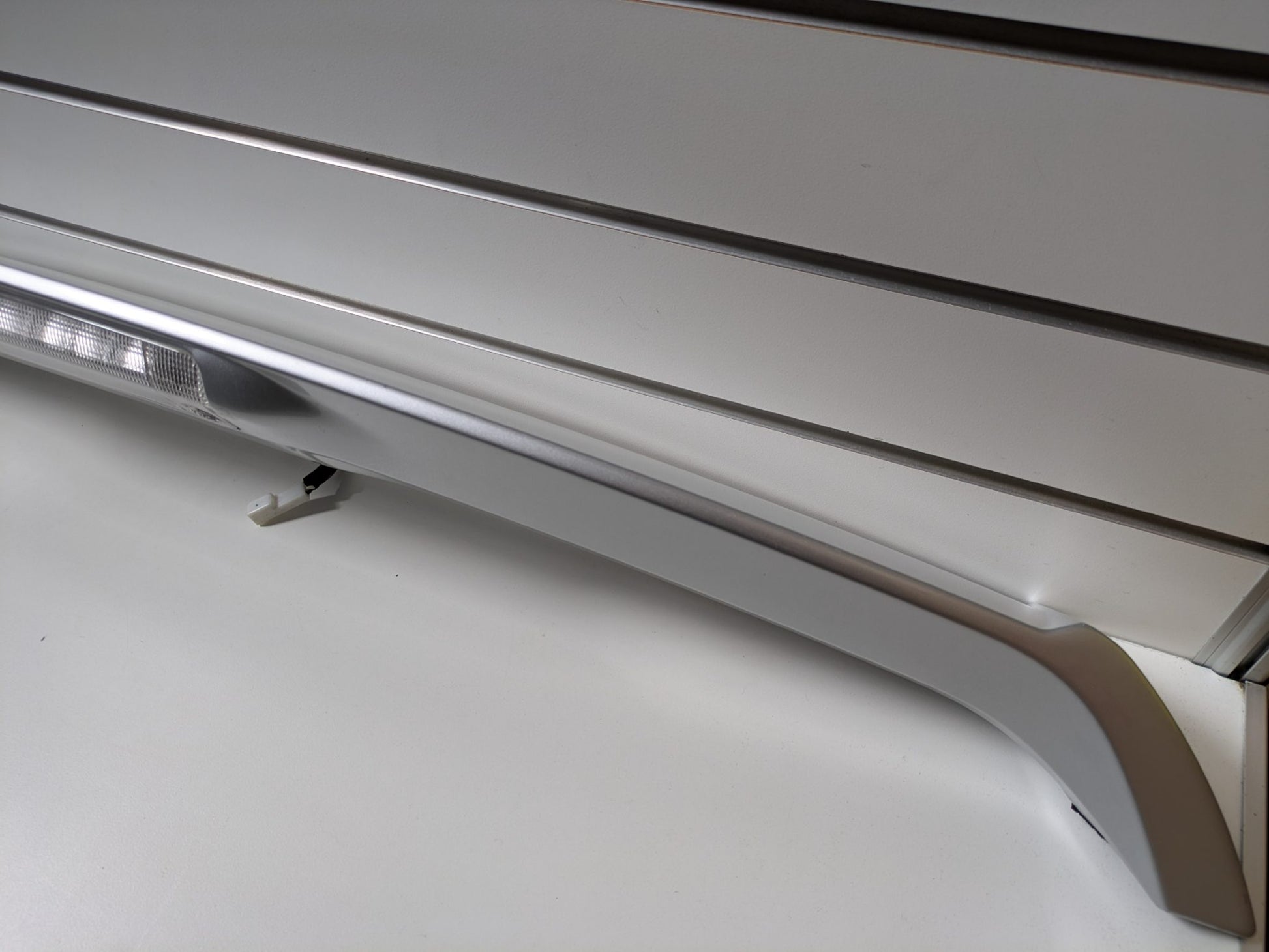 Genuine Rear Spoiler Assy Toyota Prius C Aqua NHP10 2011 - 2017 Used