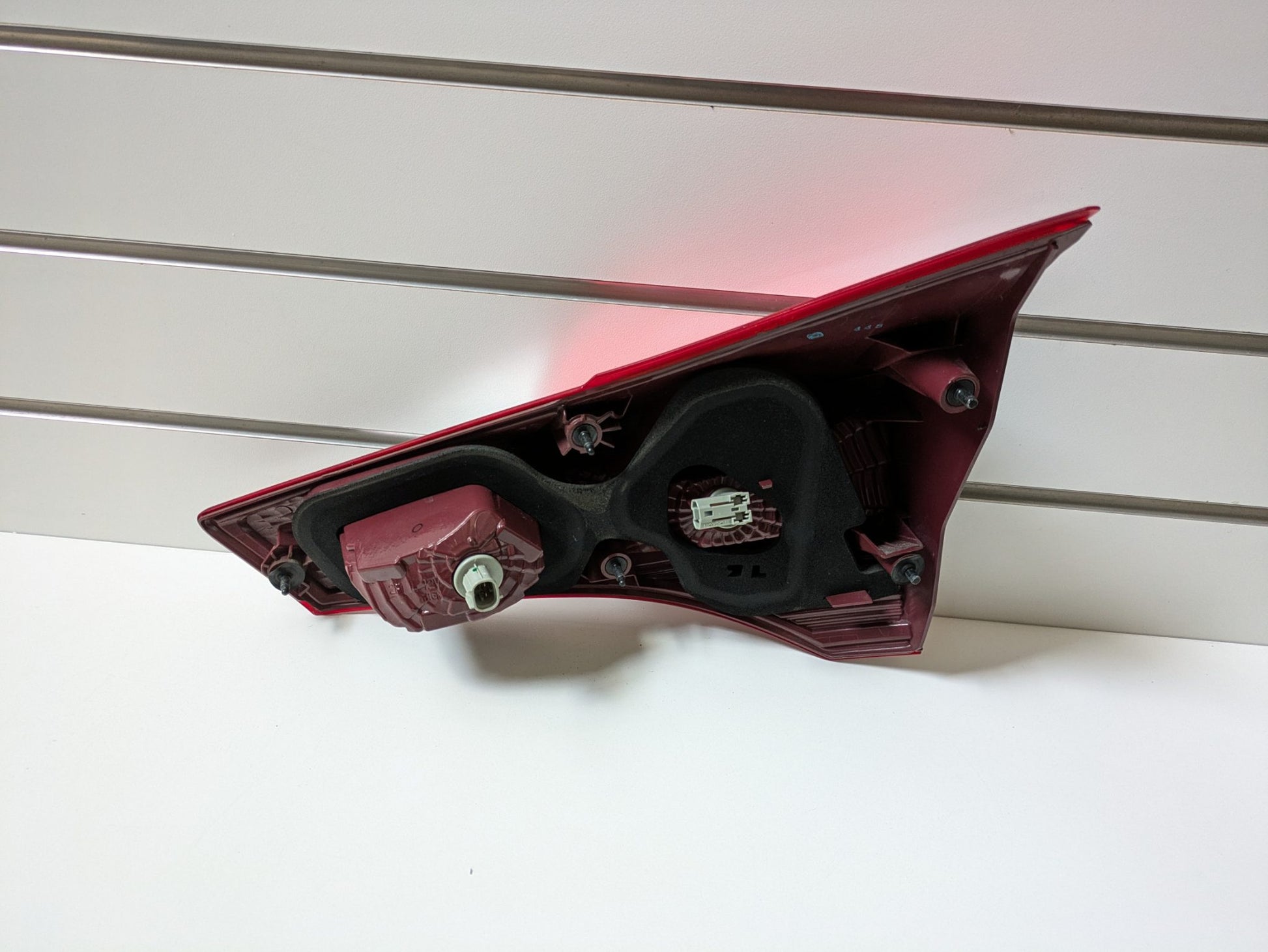 Genuine LH Taillight Toyota Rav4 Pre-Facelift XA40 2013 - 2015 Used