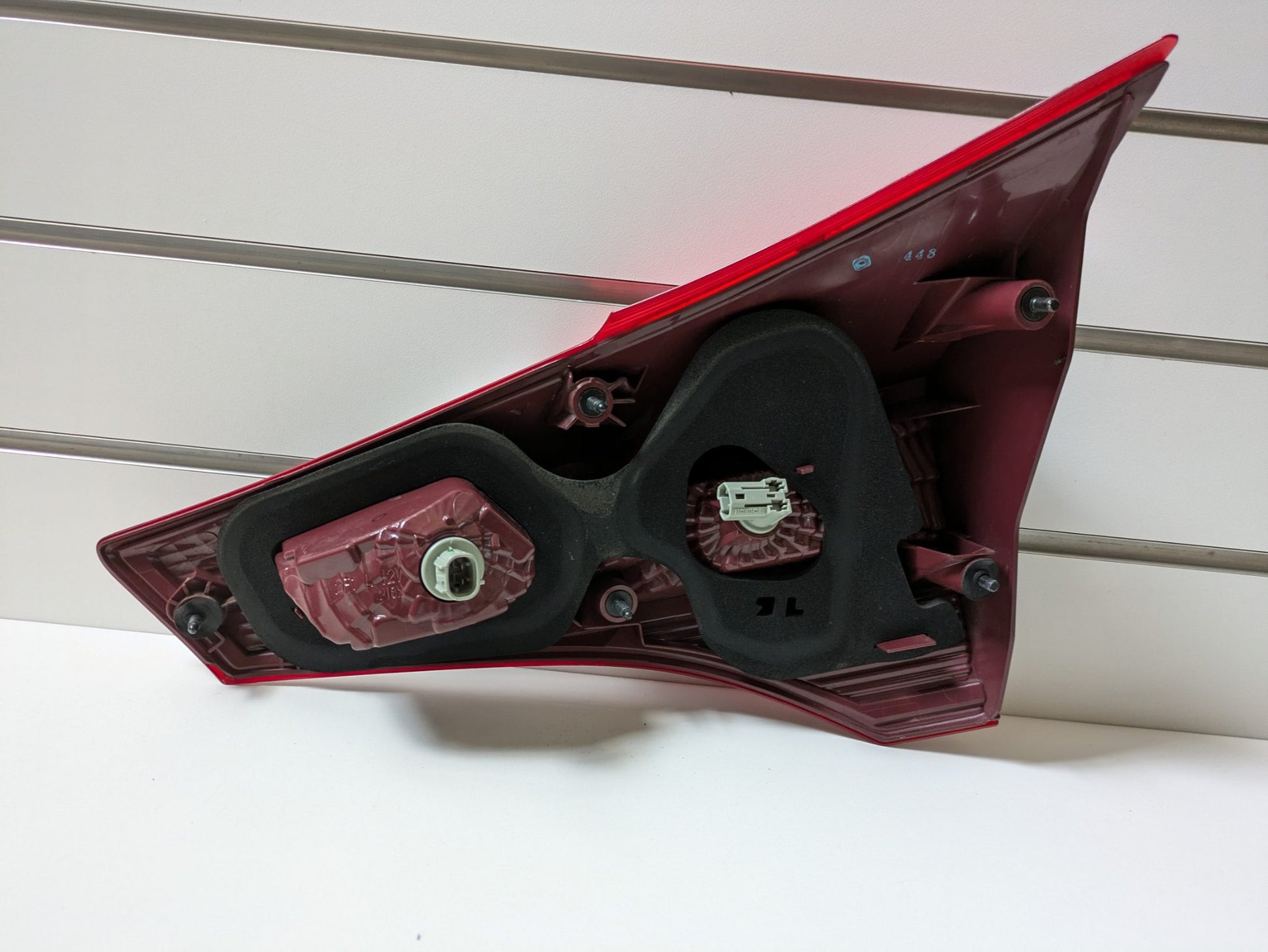 Genuine LH Taillight Toyota Rav4 Pre-Facelift XA40 2013 - 2015 Used