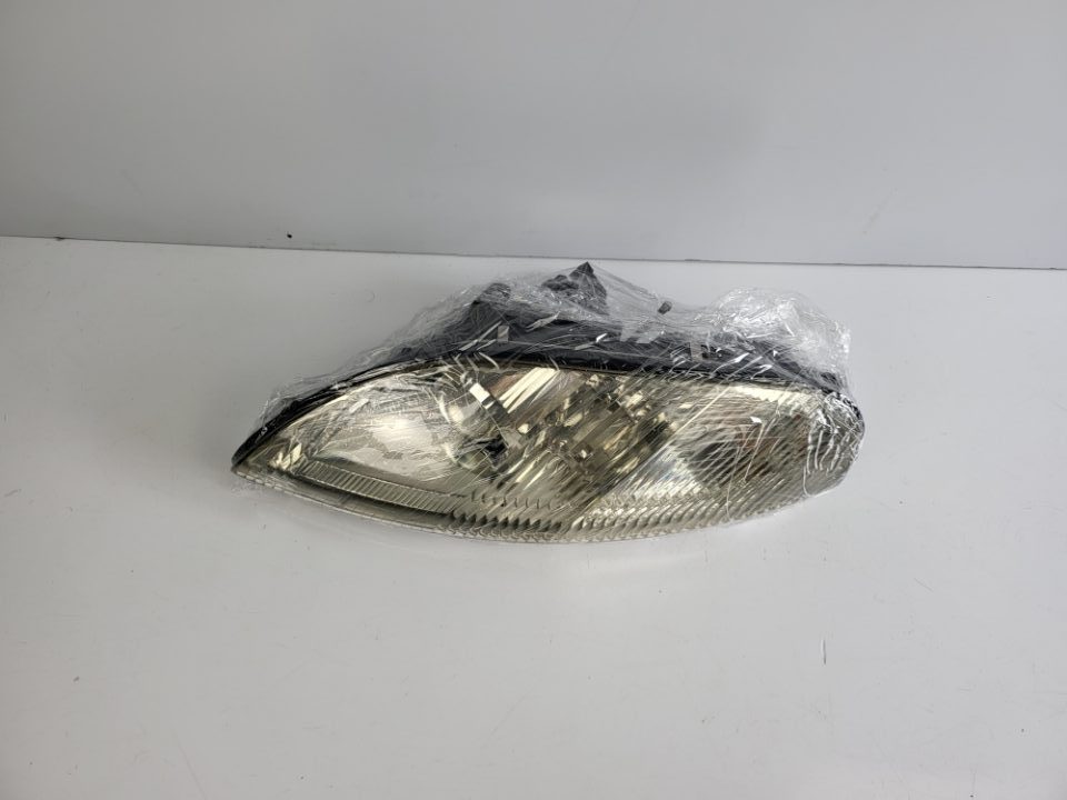 Genuine LH Headlight Toyota Soarer Z30 Series 2 FL 1991 - 2001 Used