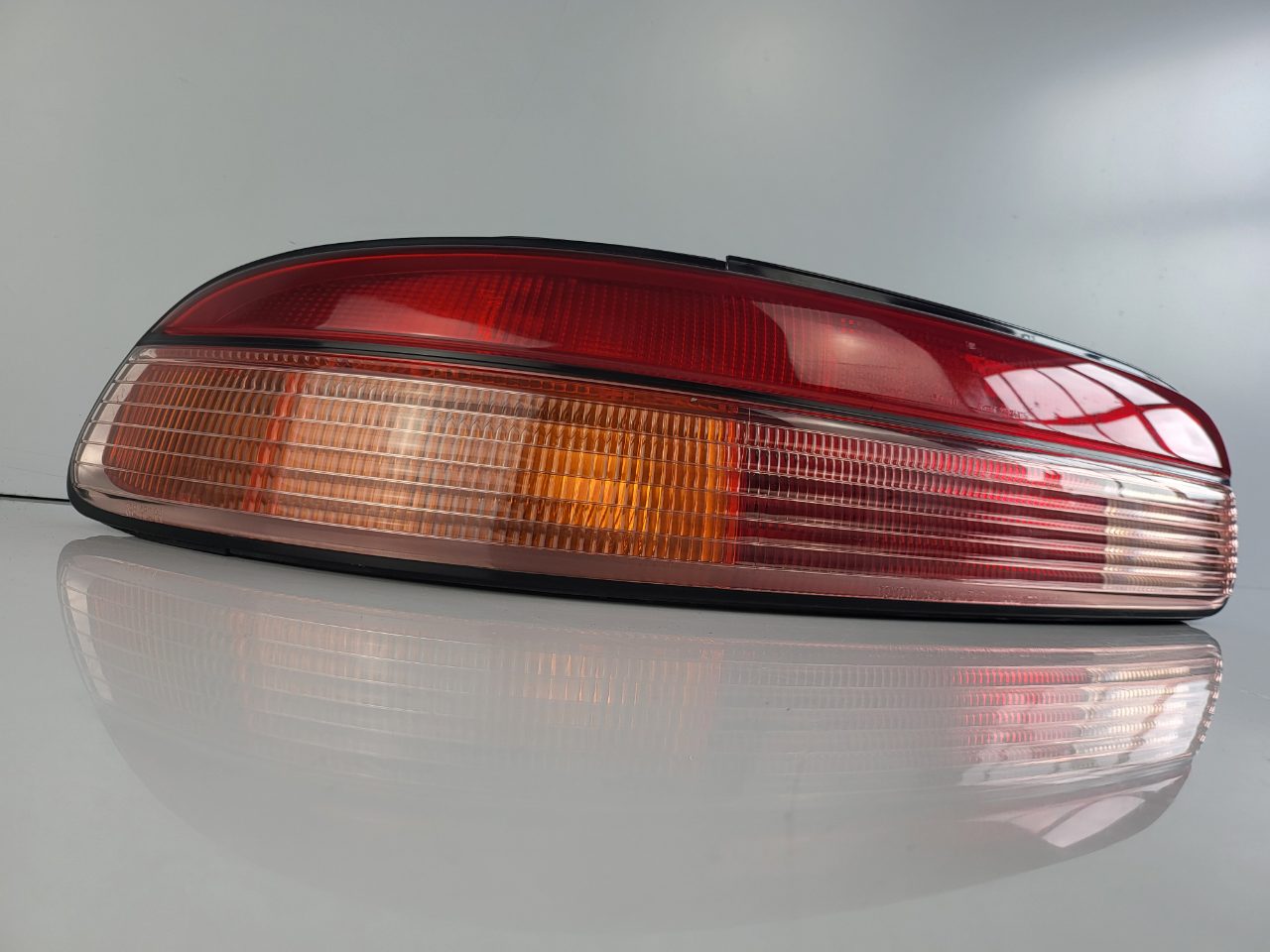 Genuine LH Taillight Toyota Soarer Z30 Series 2 FL 1994 - 1996 Used