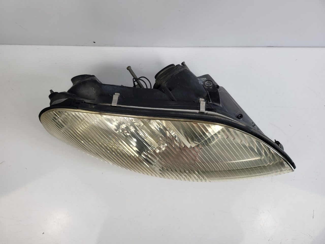 Genuine RH Headlight Toyota Soarer Z30 Series 2 FL 1991 - 2001 Used