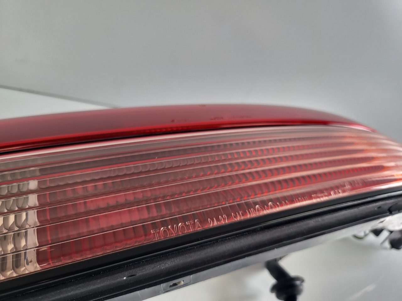 Genuine RH Taillight Toyota Soarer Z30 Series 2 FL 1994 - 1996 Used