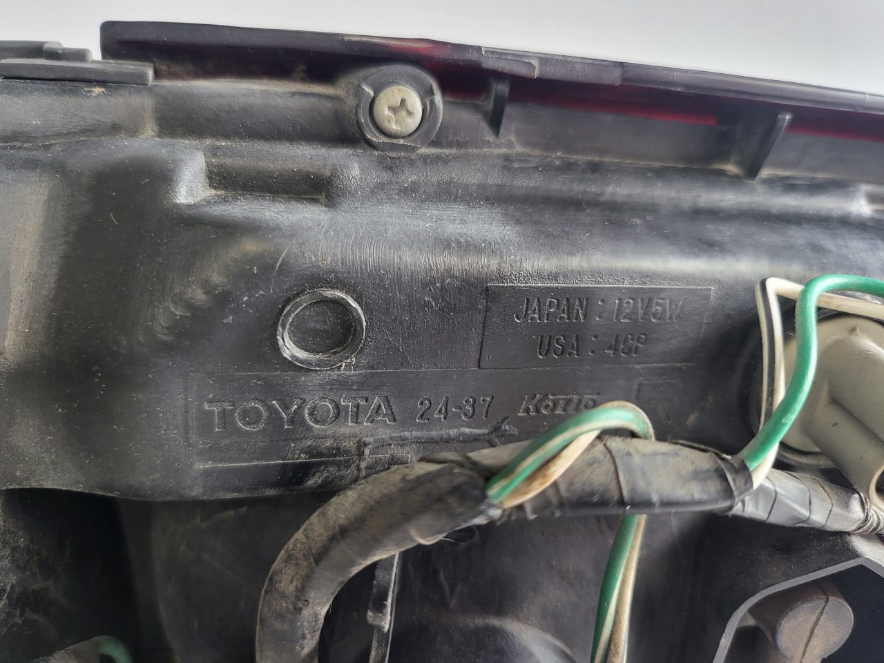 Genuine RH Taillight Toyota Soarer Z30 Series 2 FL 1994 - 1996 Used