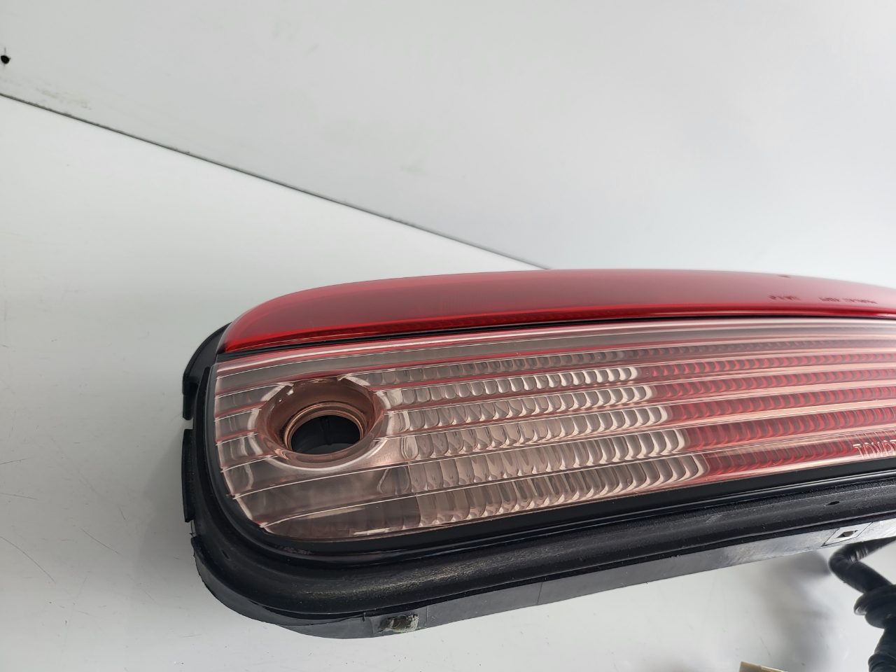 Genuine RH Taillight Toyota Soarer Z30 Series 2 FL 1994 - 1996 Used