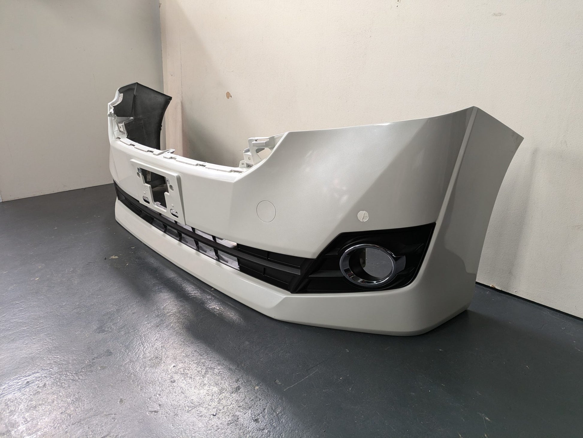 Genuine Front Bumper Toyota Vellfire PFL 2015-2018 Gen 3 AGH30 AYH30 GGH30 Used