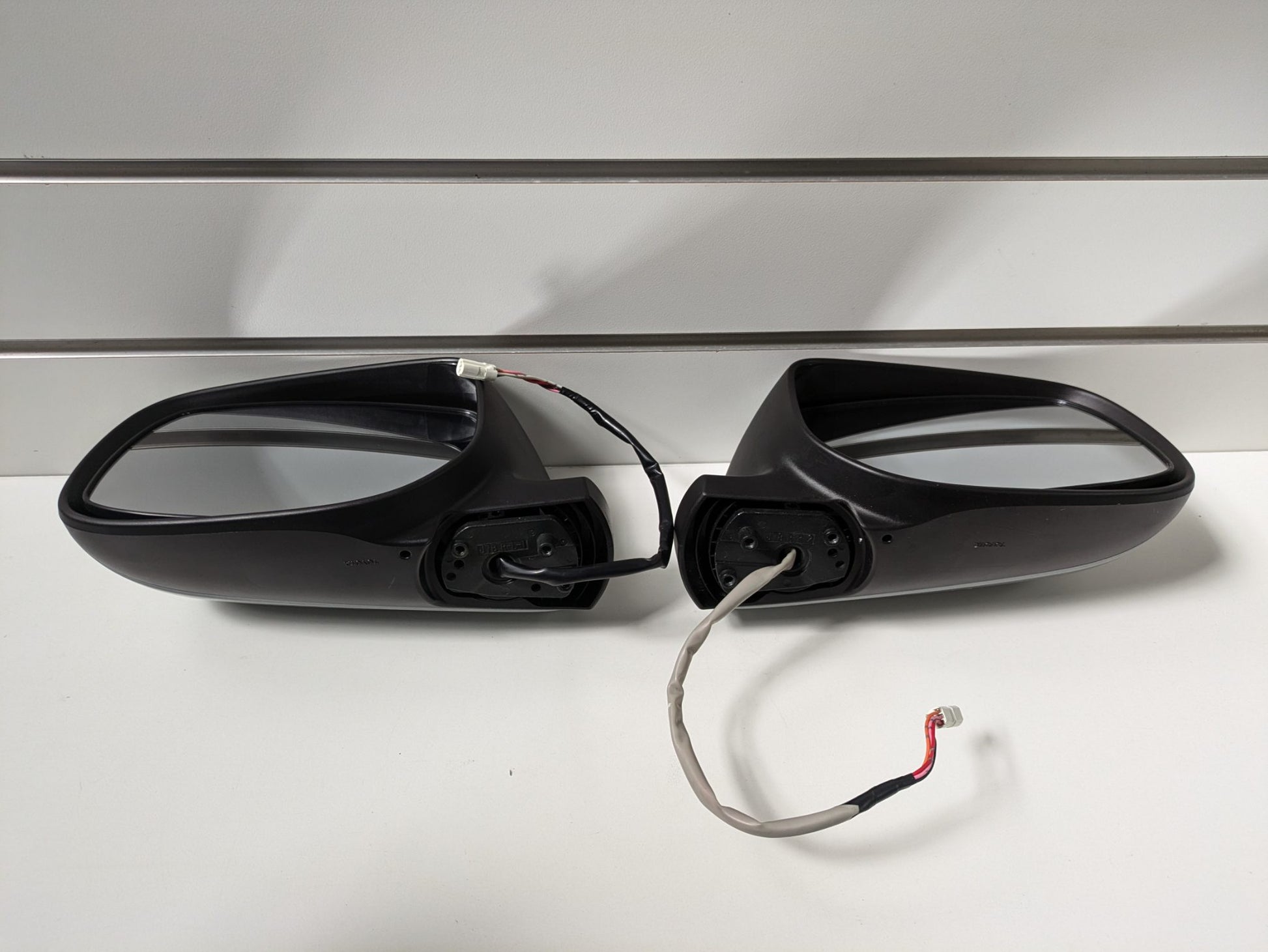 Genuine LH & RH Side Door Mirrors Toyota Vitz RS XP90 2005 - 2010 New