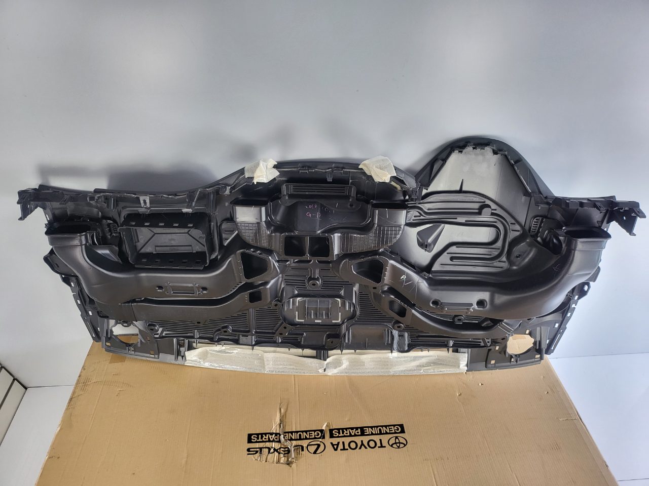Genuine Dashboard Upper Toyota Wellfire & Alphard AH20 2008 - 2011 New