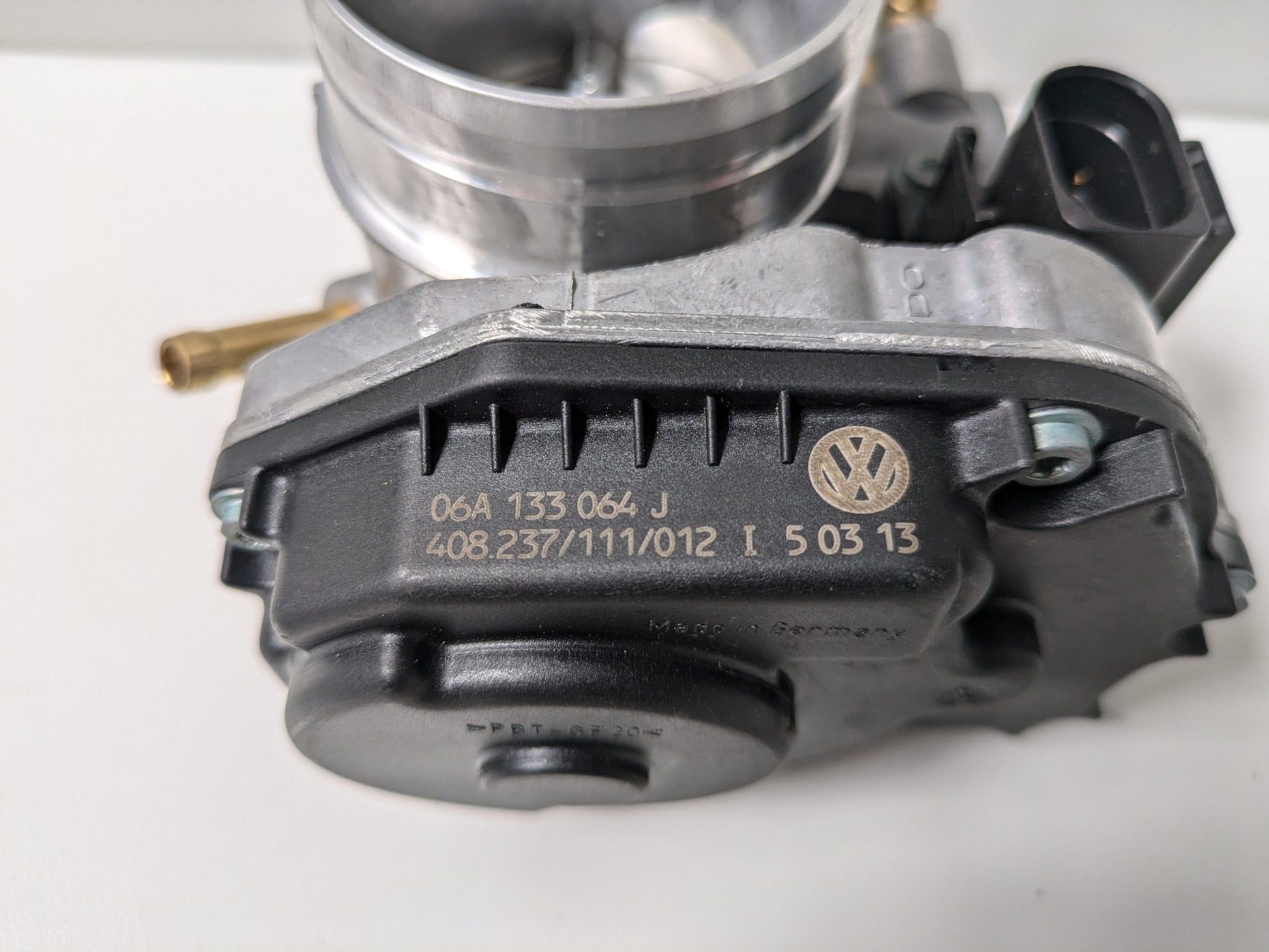 Genuine Throttle Body 1.6 Audi Volkswagen Skoda Seat 1995 - 2005 Used