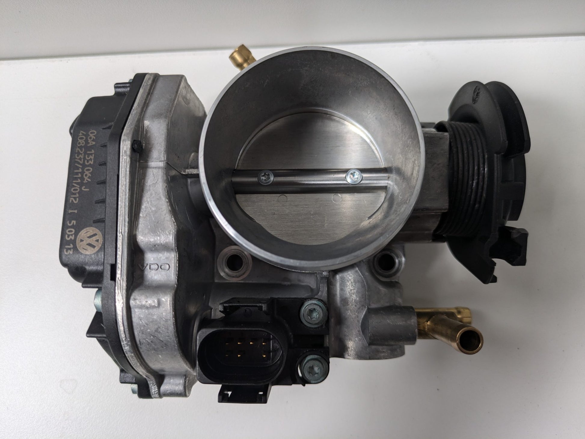 Genuine Throttle Body 1.6 Audi Volkswagen Skoda Seat 1995 - 2005 Used