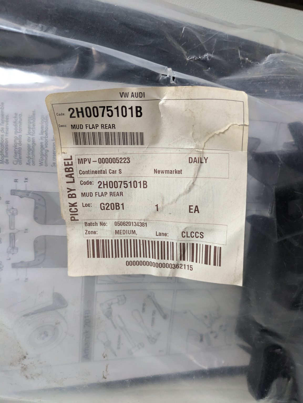 Genuine Rear Mudflap Set VW Amarok 2H Typ 2F 2010-2020 NEW