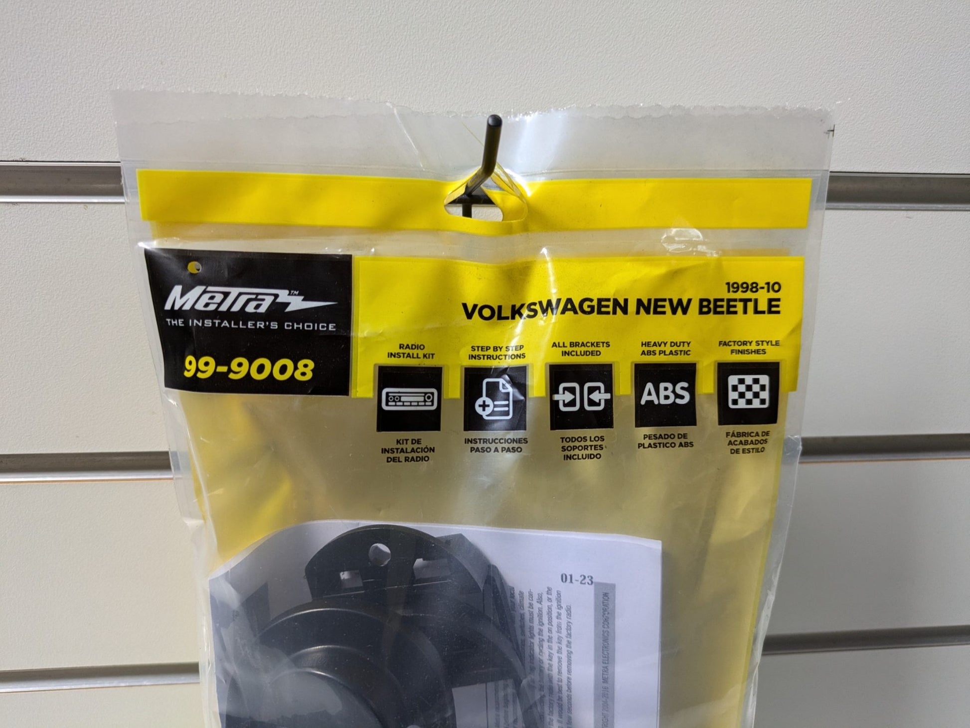 Metra Headunit Fitting Kit Volkswagen Beetle 1998 - 2010