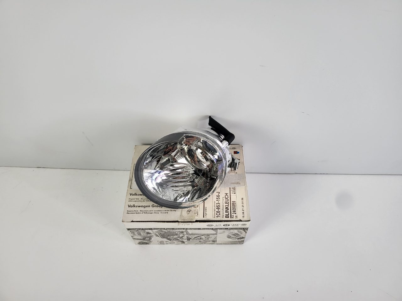 Genuine RH Signal Lamp VW Beetle Turbo S 9C 1Y 2002 - 2006 Used