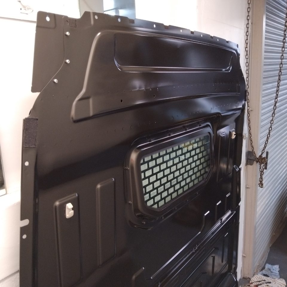 Genuine Partition w/ Window Volkswagen Crafter High-Top Hi-Top Type SY/SZ 2017-2025 Used