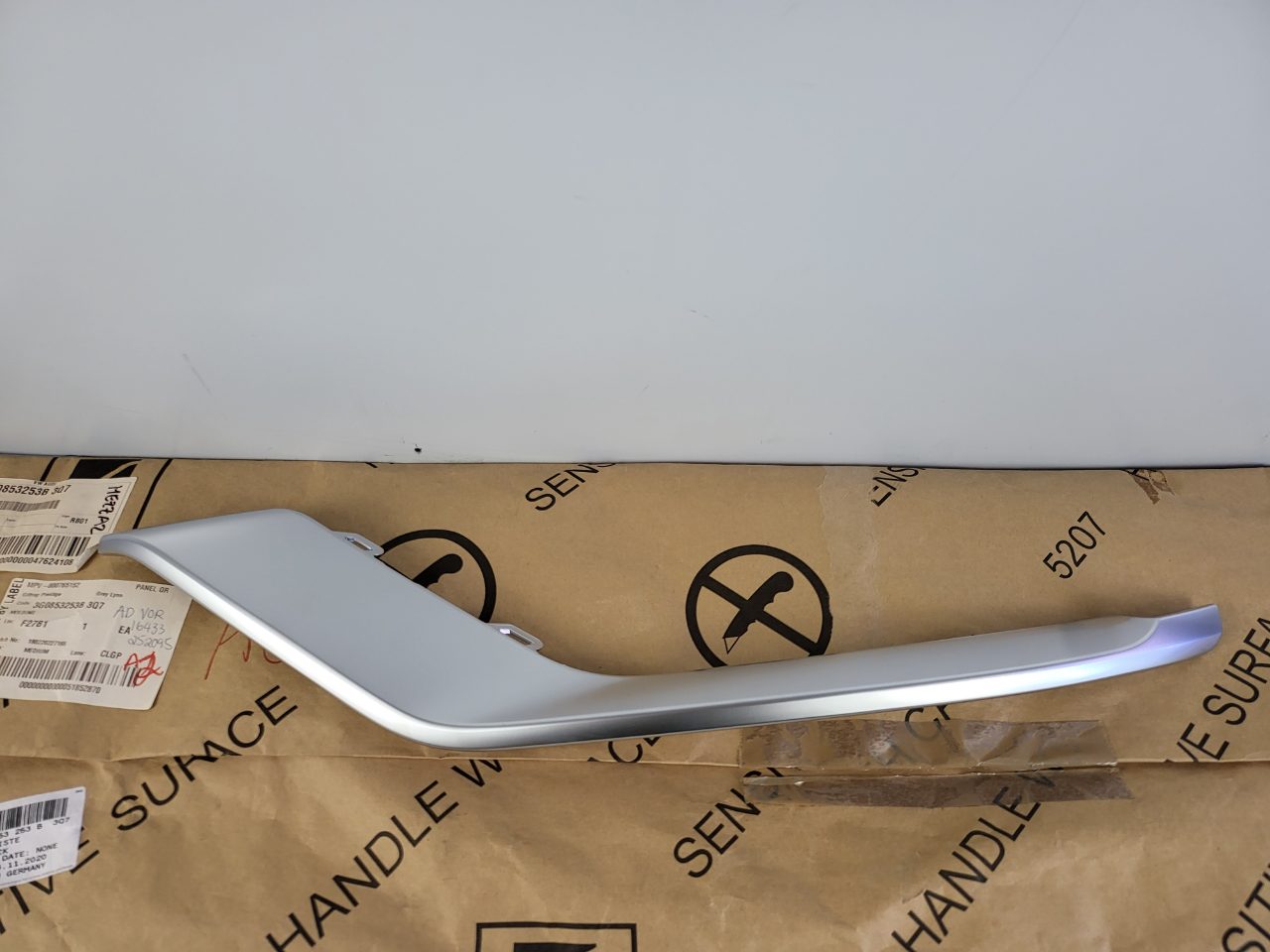 Genuine LH Bumper Vent Trim Blade VW Passat AllTrack B8 2015 - 2019 New