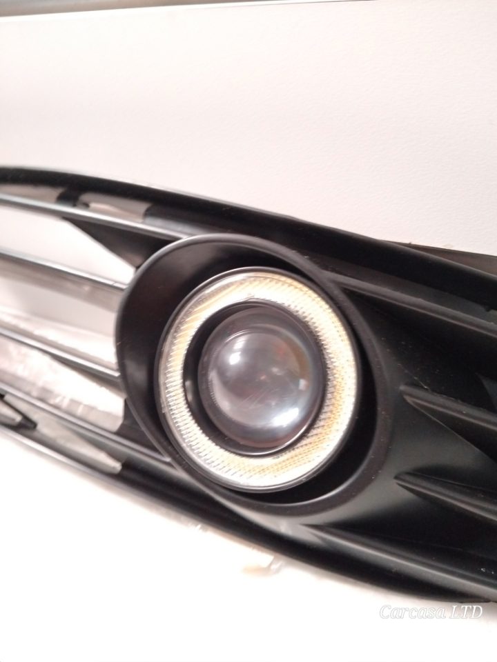 Aftermarket Lower Grill and Fog Lights VW Passat B5.5 2001-2005 NEW