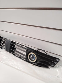 Aftermarket Lower Grill and Fog Lights VW Passat B5.5 2001-2005 NEW
