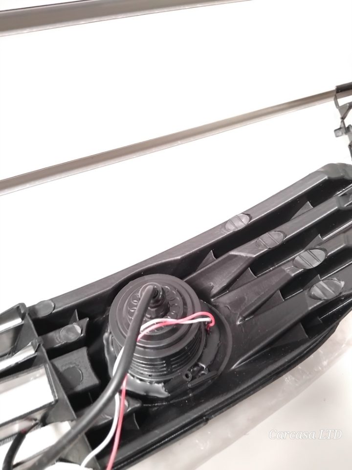 Aftermarket Lower Grill and Fog Lights VW Passat B5.5 2001-2005 NEW