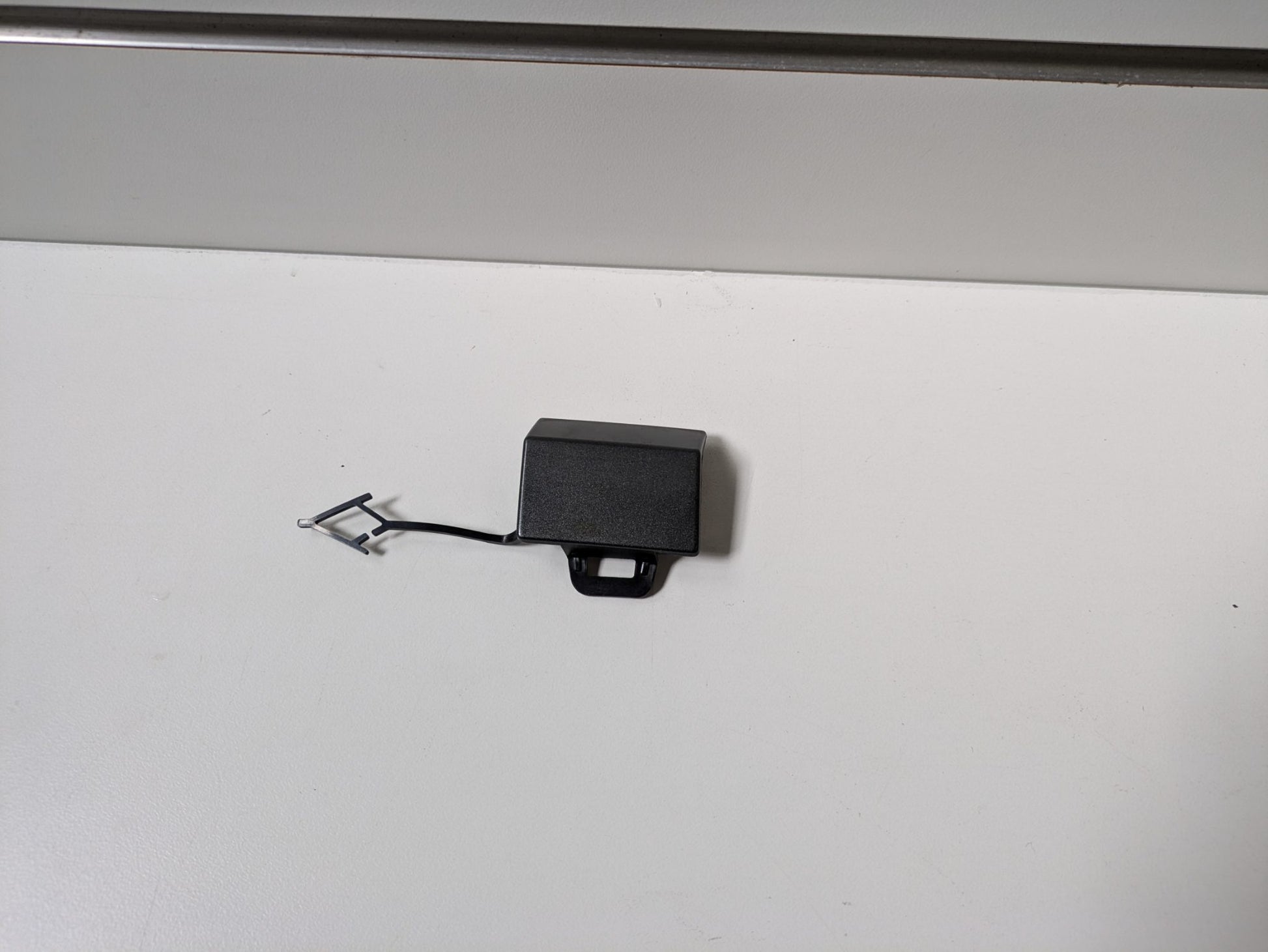 Genuine Rear RH Tow Hook Cover Volkswagen Touareg R Line CR 2018-2023 Used