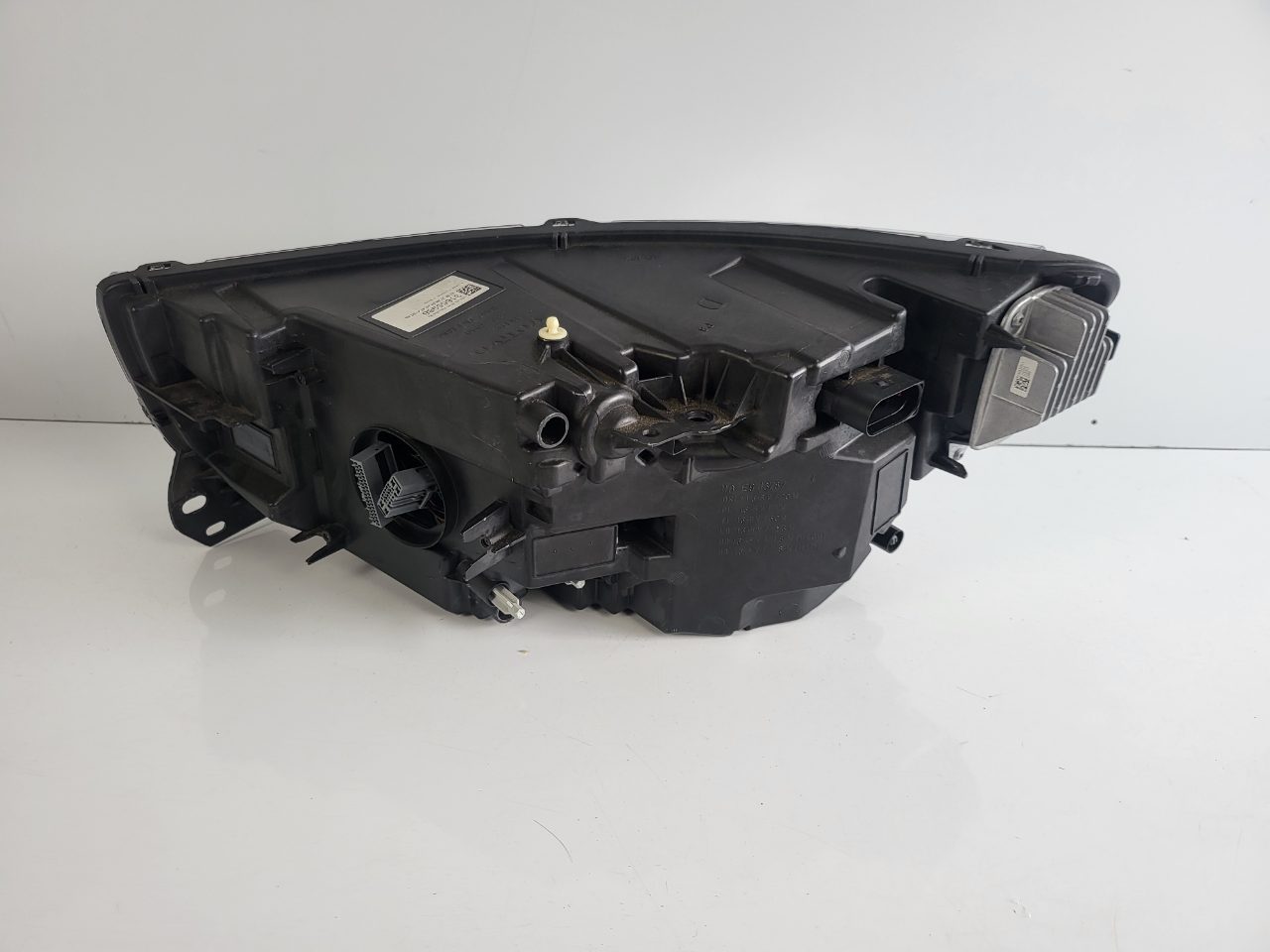 Genuine RH Headlight Volvo XC40 536 2018 - 2022 Used