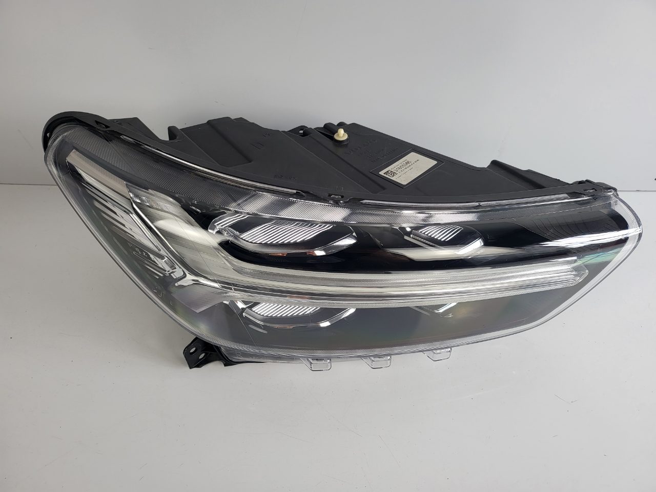 Genuine RH Headlight Volvo XC40 536 2018 - 2022 Used