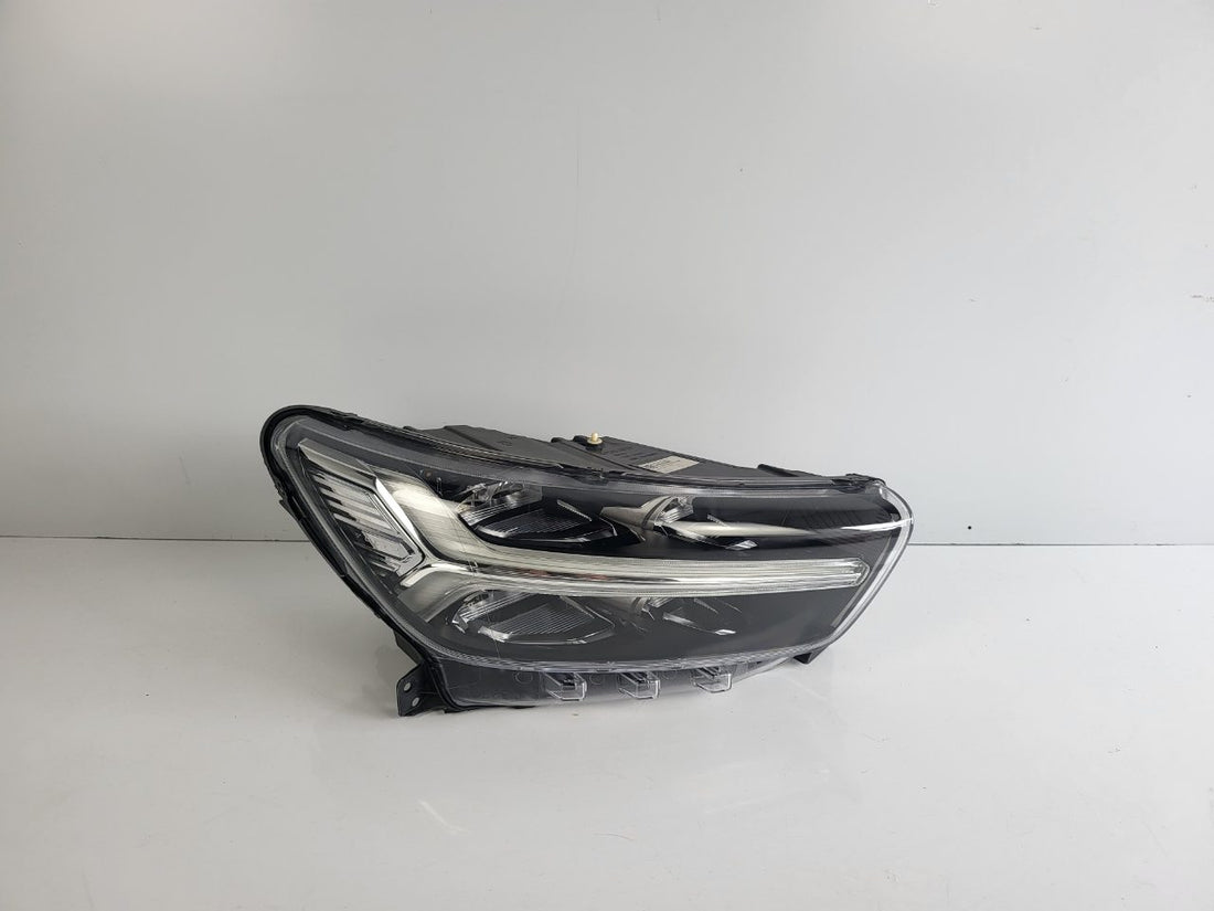 Genuine RH Headlight Volvo XC40 536 2018 - 2022 Used