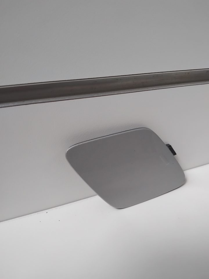 Genuine Tow Hook Cover Volvo XC60 II R Design B5 T8 2022-2024 Used